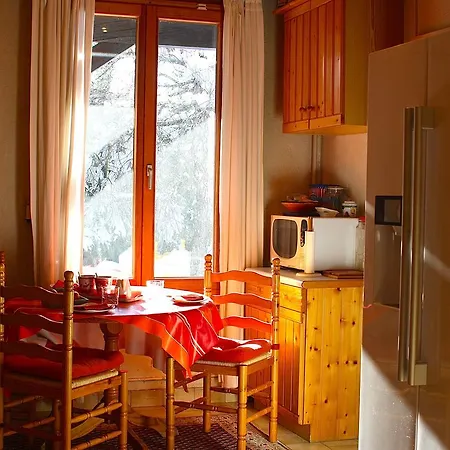 White Attack Chalet *